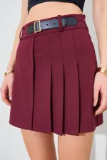 Kadın Bordo Kemerli Pileli Şort Etek