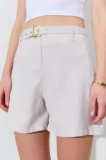 Kadın Açık Bej Beli Kendinden Kemerli Gabardin Şort