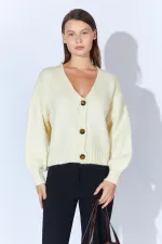 Kadın Krem V Yaka Basic Hırka