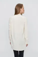 Kadın Ekru Önü Pencereli Triko Kazak