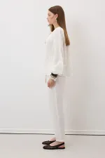 Women's Off-White Muslin Pants with Elastic Waist and Carrot Leg