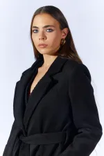 Kadın Siyah Yakalı Kuşaklı Basic Uzun Kaşe Kaban