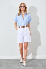 Kadın Beyaz Yüksel Bel Beli Kemerli Gabardin Şort