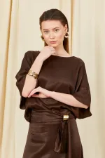 Women's Coffee 9090 Short-Sleeved Dropped Skirt Satin Set with Gold Buckle