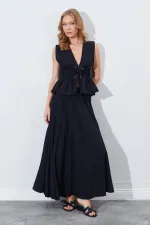 Kadın Siyah Kolsuz Beli Gipeli Fiyonk Desenli Bluz