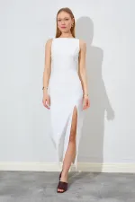 Kadın Ekru Belden Oturtmalı Uzun Yırtmaçlı Elbise