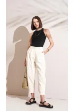 Kadın Naturel Paça Pileli Bel Cep Detaylı Balıksırtı Gabardin Pantolon