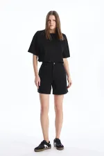 Kadın Siyah Bisiklet Yaka Oversize Süprem Basic Crop Tişört