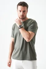 T-shirt kaki à col rond pour homme, fabriqué en modal imprimé