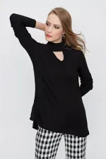 Kadın Siyah Önü Pencereli Triko Kazak