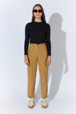 Kadın Camel Beli Düğmeli Çift Dikişli Pantolon