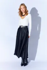 Jupe longue en satin noir ceinturée pour femme 3499