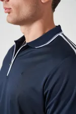 Erkek Lacivert Ayaklı Yaka Fermuarlı Omuz Şeritli Kagi Tişört