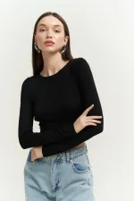 Kadın Siyah Uzun Kollu Bisiklet Yaka Crop Bluz