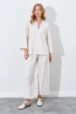 Chemise ample à col en V profond et manches coudes pour femme, couleur pierre