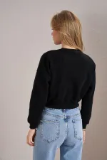 Kadın Siyah Resort Paris Baskılı Üç İplik Crop Sweatshirt