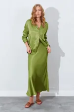 Kadın Yağ Yeşili Saten Uzun Etek