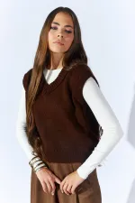 Kadın Kahve V Yakalı Basic Süveter