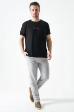 T-shirt noir à col rond en modal pour homme avec imprimé MANFECTUREO