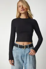 Kadın Siyah Uzun Kollu Bisiklet Yaka Crop Bluz