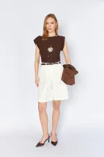 Women's Cream 2037 Single Pleated Belted Bermuda Shorts