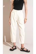 Kadın Naturel Paça Pileli Bel Cep Detaylı Balıksırtı Gabardin Pantolon