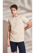 T-shirt basique beige à col rond pour homme