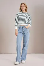 Women's Olive Green Three-Thread Striped Hooded Crop Sweatshirt