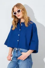 Kadın Lacivert Düşük Kol Çımalı Crop Poplin Gömlek