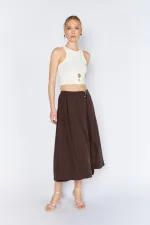 Jupe marron pour femme 3495 avec ceinture et détail à la taille