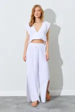 Kadın Ekru Kruveze Yaka Bağlamalı Müslin Takım