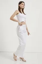 Kadın Beyaz Beli Bağlamalı Geniş Piş Dikişli Paça Pantolon