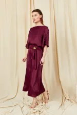 Kadın Mürdüm 9090 Kısa Kollu Düşük Kollu Eteği Gold Tokalı Saten Takım