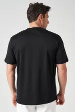 Erkek Siyah Bisiklet Yaka Omuz ve Yanları Biyeli Kagi Tişört