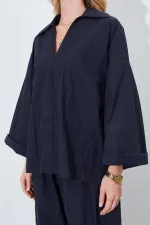 Kadın Siyah Derin V Yakalı Dirsek Kol Salaş Gömlek