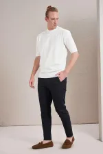 Erkek Ekru Dik Yaka Etek Ucu Ve Kolları Ribanalı Triko Tişört