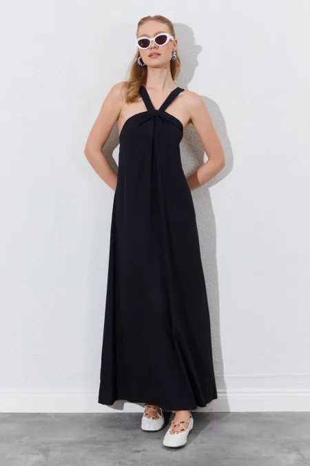 Kadın Siyah Önü Düğüm Detaylı Kolsuz Elbise