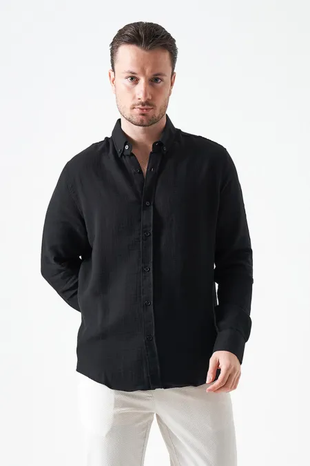 Chemise basique noire à manches longues pour homme en mousseline