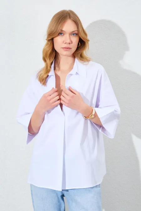Chemise blanche pour femme, manches tombantes, boutonnée sur le devant, coupe ample