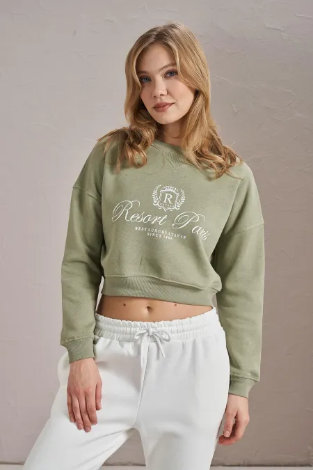 Women's Olive Resort Paris Print Three-Thread Crop Sweatshirt