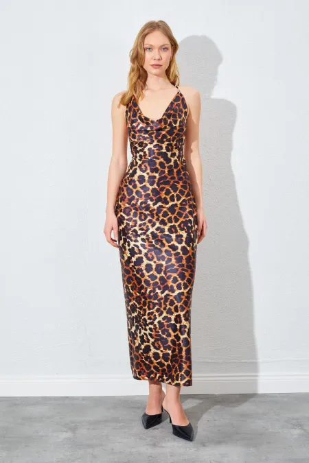 Kadın Leopar Degaje Yaka Saten Uzun Elbise