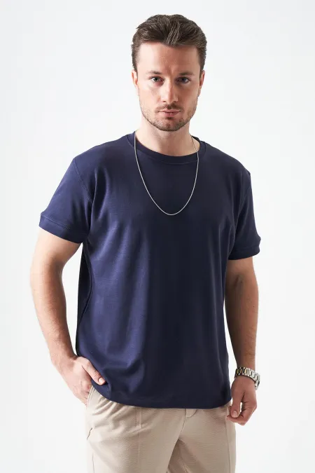 T-shirt basique bleu marine à col rond pour homme