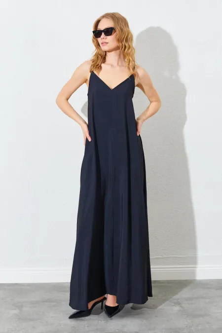 Kadın Siyah V Yaka Salaş Modal Kumaş Elbise