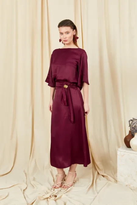 Kadın Mürdüm 9090 Kısa Kollu Düşük Kollu Eteği Gold Tokalı Saten Takım