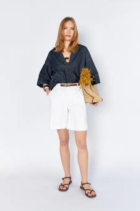 Kadın Beyaz Beli Kemerli Licralı Gabardin Midi Şort