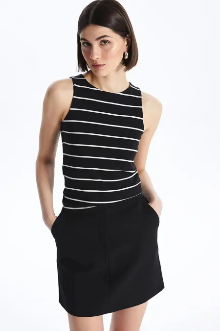 Kadın Siyah-Beyaz Yüzücü Model Bisiklet Yaka Full Licra Çizgili Ribana Atlet