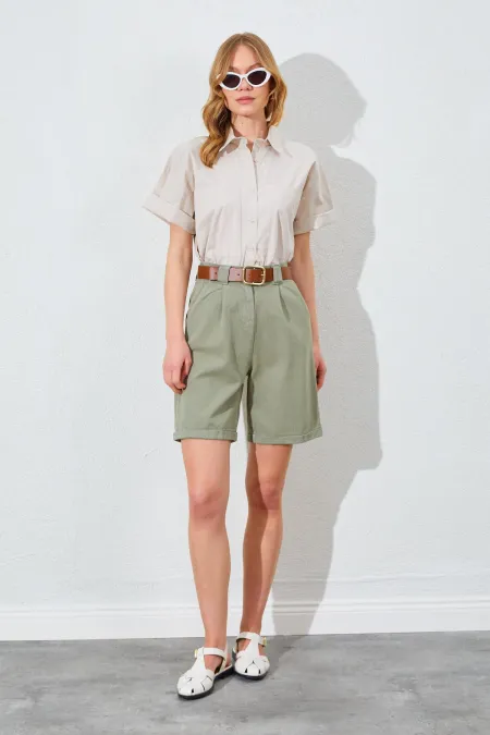Kadın Haki Yüksel Bel Beli Kemerli Gabardin Şort