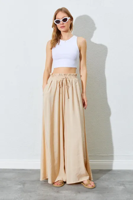 Kadın Bej Beli Kalın Lastikli Bol Kesim Modal Pantolon