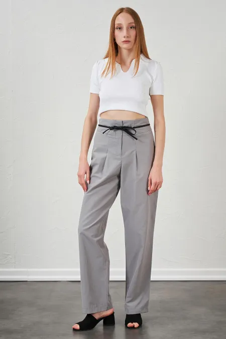 Kadın Gri Yüksel Bel Deri Kemerli Poplin Pantolon