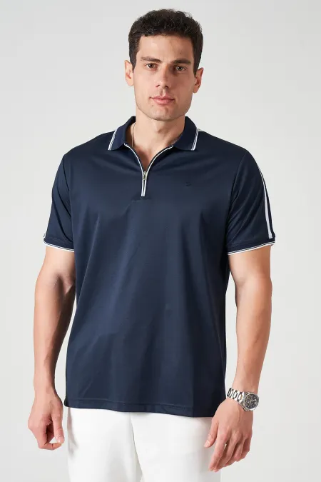 Erkek Lacivert Ayaklı Yaka Fermuarlı Omuz Şeritli Kagi Tişört